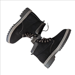 Women's Vitalia Black Lace Up Boots Size 7.5